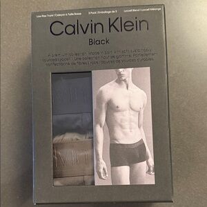 New Calvin Klein Black Boxer Briefs / Low Rise Trunk 3 pack.  Lyocell Blend.